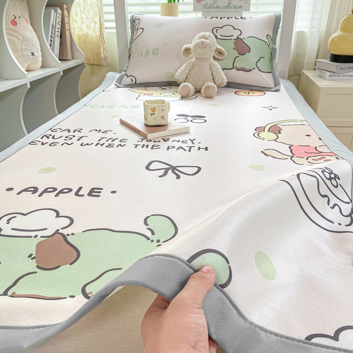 91家纺网 家纺一手货源 找家纺 耐思家纺 2025春夏新款A类冰丝印花凉席空调席学生系列 皮皮狗