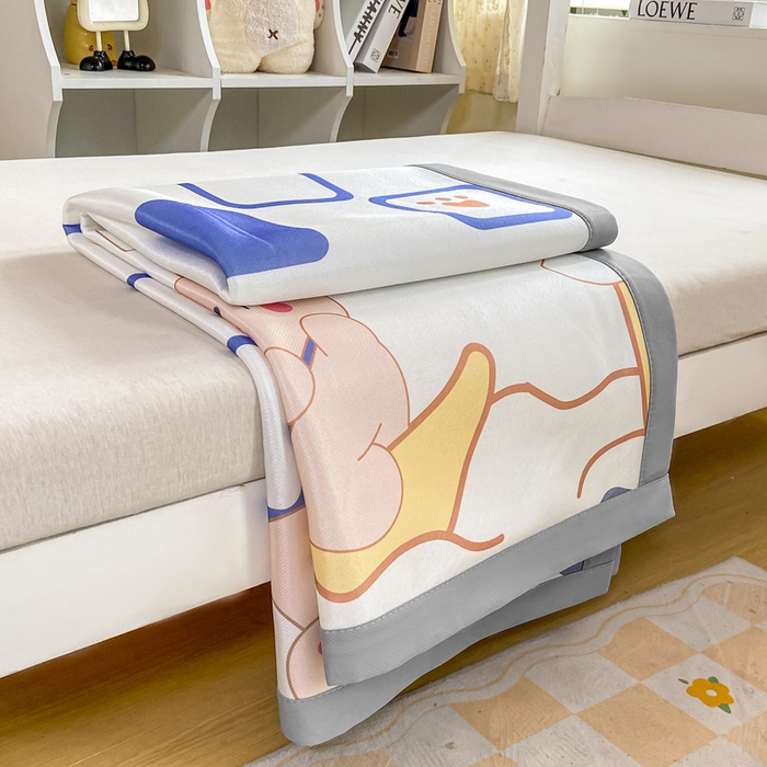 91家纺网 家纺一手货源 找家纺 耐思家纺 2025春夏新款A类冰丝印花凉席空调席学生系列 月亮熊