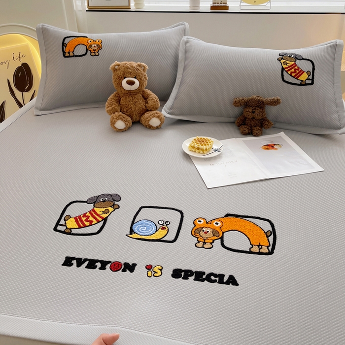 91家纺网 家纺一手货源 找家纺 （总）炫拼2025新款A类满天星凉豆豆卡通毛巾绣大包边复合凉席 