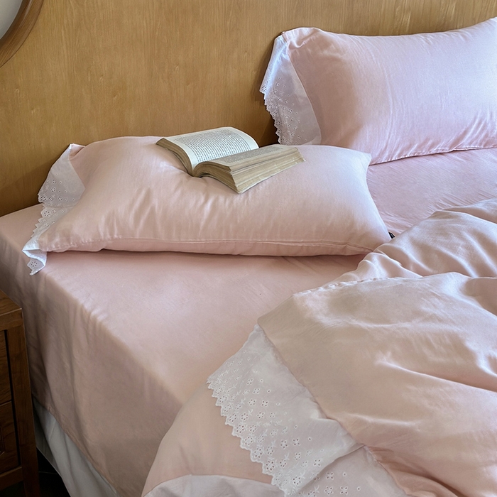 91家纺网 家纺一手货源 找家纺 窝米 2025新款全棉纯棉轻氧纱蕾丝花边款四件套系列 轻氧纱-白桃粉