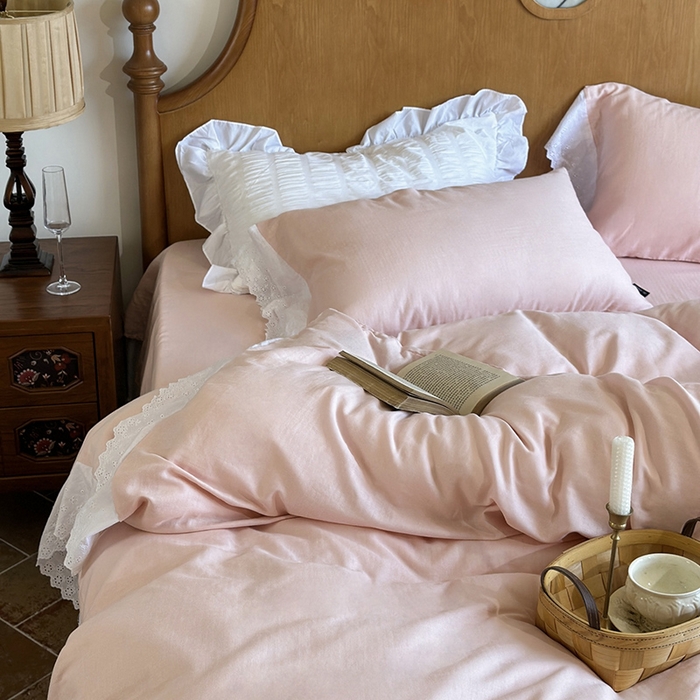 91家纺网 家纺一手货源 找家纺 窝米 2025新款全棉纯棉轻氧纱蕾丝花边款四件套系列 轻氧纱-白桃粉