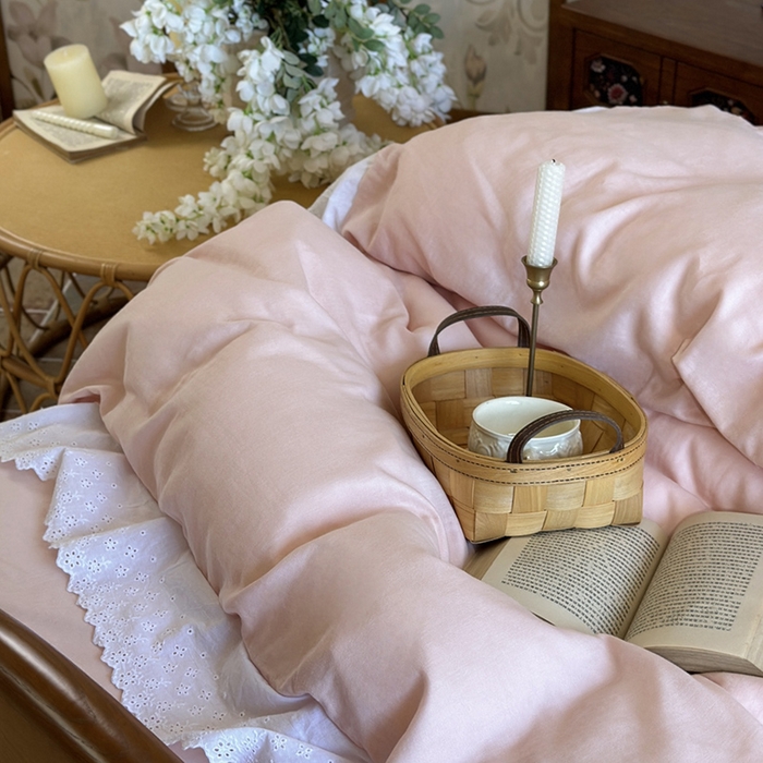 91家纺网 家纺一手货源 找家纺 窝米 2025新款全棉纯棉轻氧纱蕾丝花边款四件套系列 轻氧纱-白桃粉