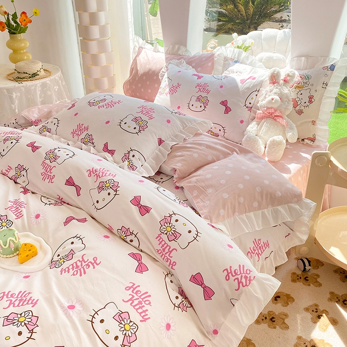 91家纺网 家纺一手货源 找家纺 玉元坊 2025年5月新品 三丽鸥花边被套全棉床单纯棉床裙床笠三四件套-凯蒂猫系列 雏菊kt 花边款