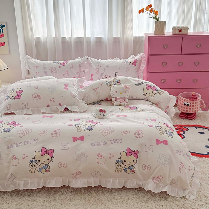 91家纺网 家纺一手货源 找家纺 玉元坊 2025年5月新品 三丽鸥花边被套全棉床单纯棉床裙床笠三四件套-凯蒂猫系列 凯蒂小熊 花边款