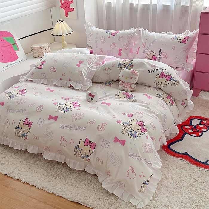 91家纺网 家纺一手货源 找家纺 玉元坊 2025年5月新品 三丽鸥花边被套全棉床单纯棉床裙床笠三四件套-凯蒂猫系列 凯蒂小熊 花边款