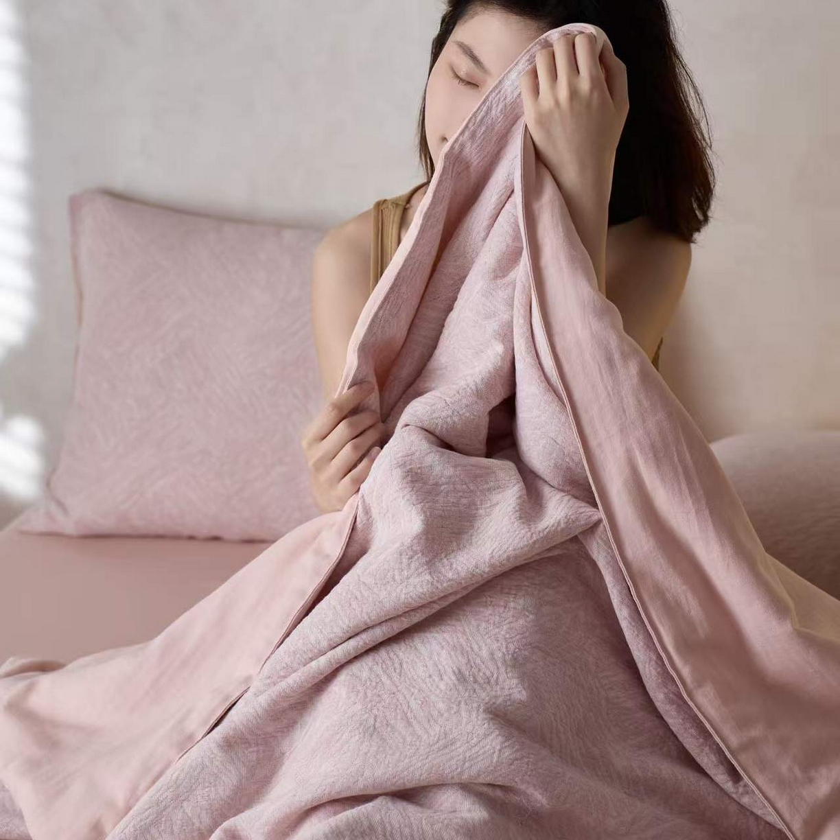 91家纺网 家纺一手货源 找家纺 （总）梦享生活家居 2025新款色织三层提花夏被