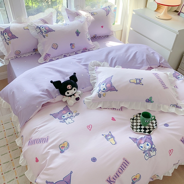 91家纺网 家纺一手货源 找家纺 玉元坊 2025年5月新品 三丽鸥花边被套全棉床单纯棉床裙床笠三四件套-库洛米系列 甜甜库洛米【花边款】