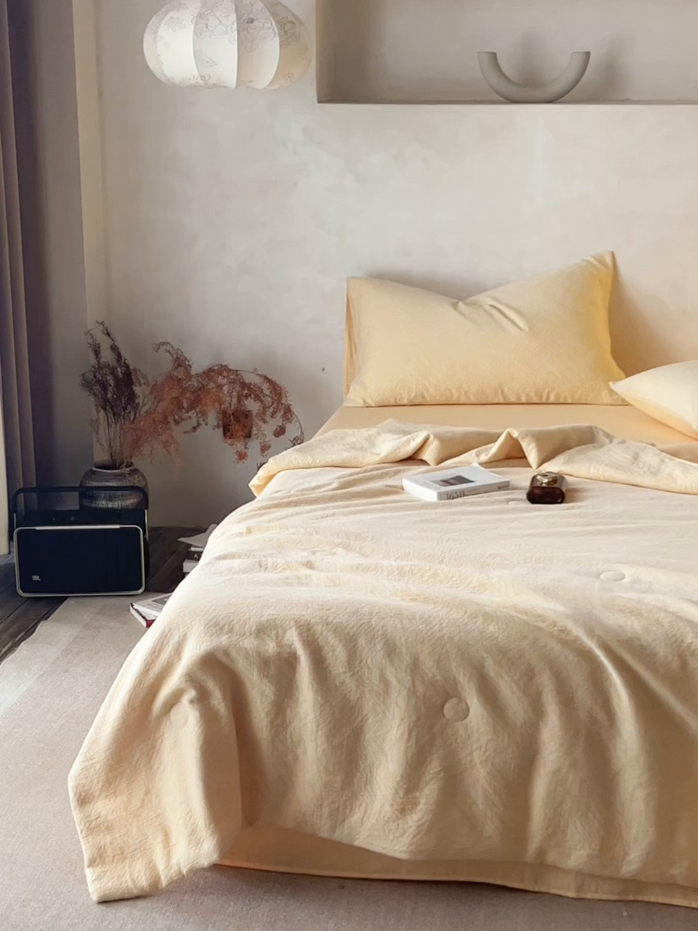 91家纺网 家纺一手货源 找家纺 梦享生活家居 2025新款色织三层提花夏被 缤纷黄