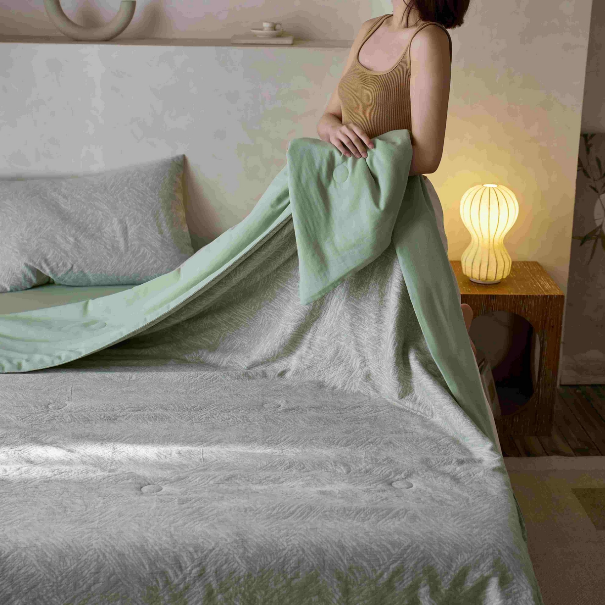 91家纺网 家纺一手货源 找家纺 梦享生活家居 2025新款色织三层提花夏被 缤纷绿