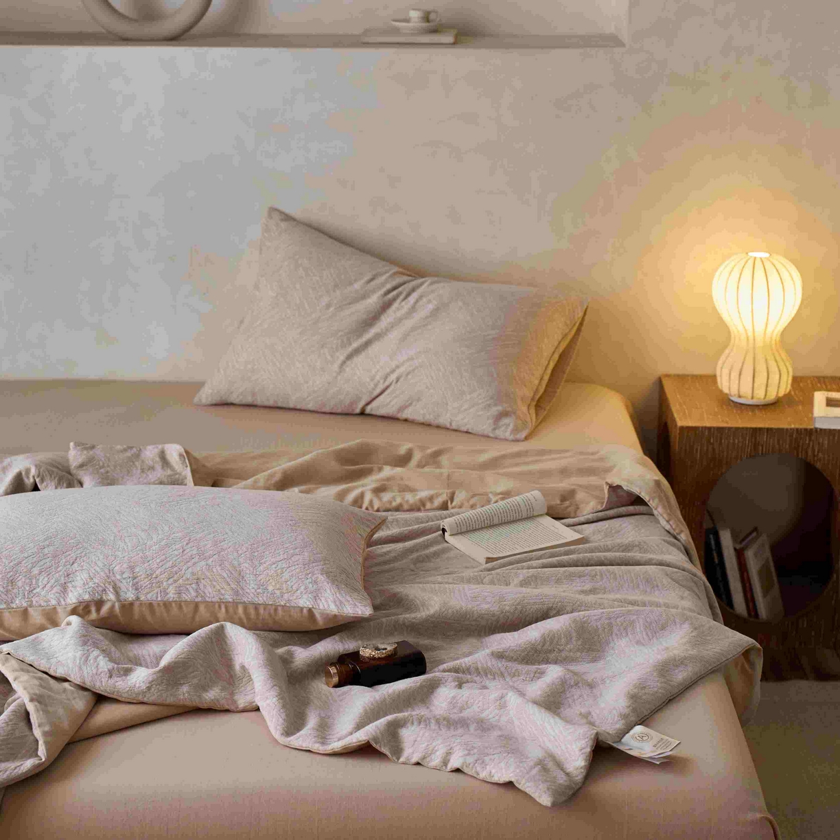 91家纺网 家纺一手货源 找家纺 梦享生活家居 2025新款色织三层提花夏被 缤纷米