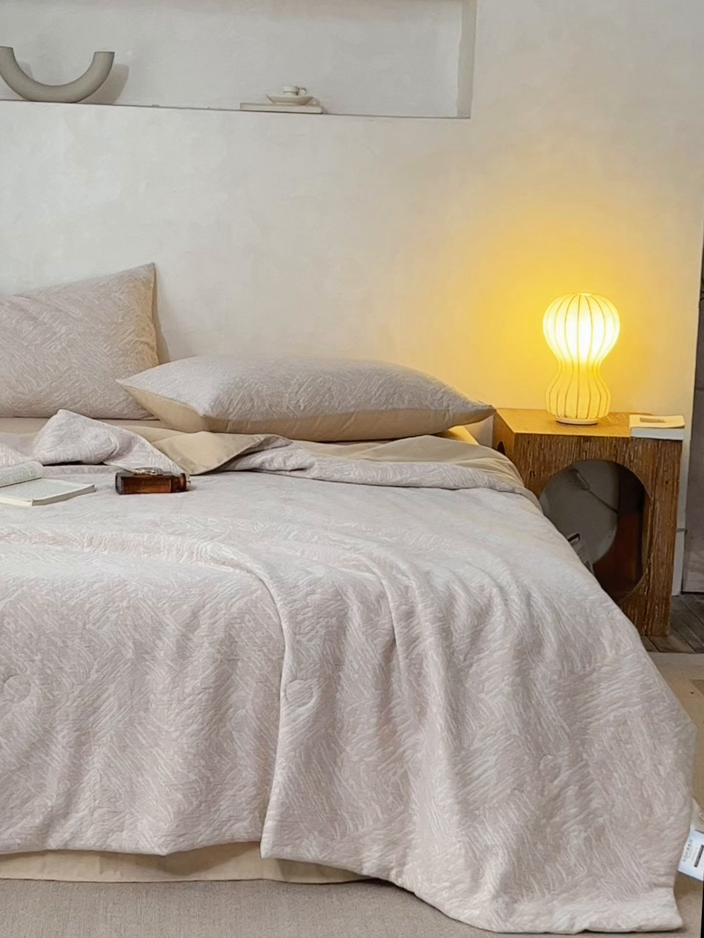 91家纺网 家纺一手货源 找家纺 梦享生活家居 2025新款色织三层提花夏被 缤纷米