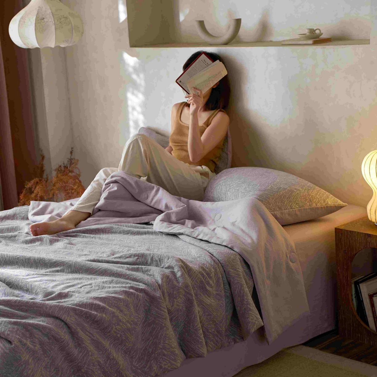 91家纺网 家纺一手货源 找家纺 梦享生活家居 2025新款色织三层提花夏被 缤纷紫