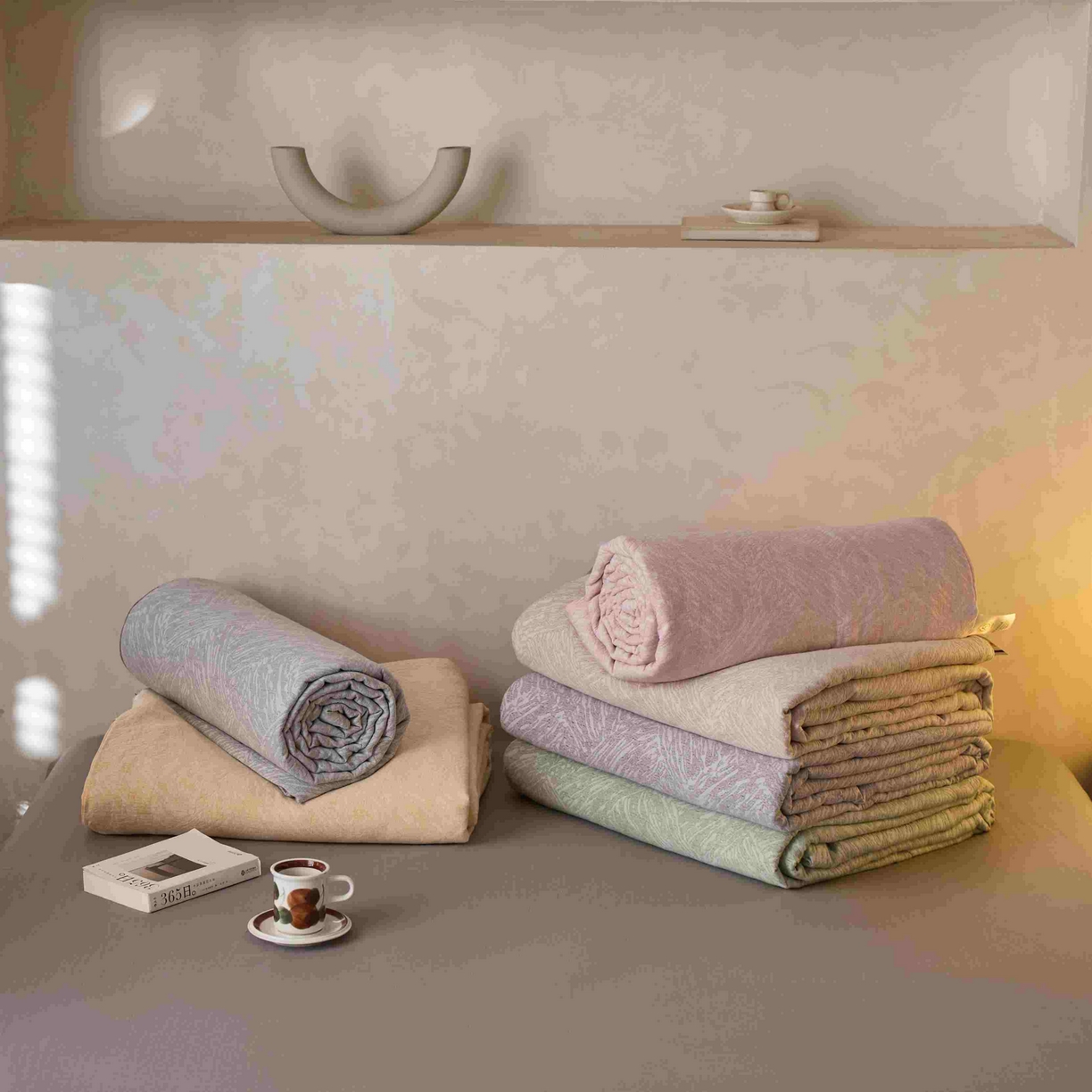 91家纺网 家纺一手货源 找家纺 梦享生活家居 2025新款色织三层提花夏被 组合