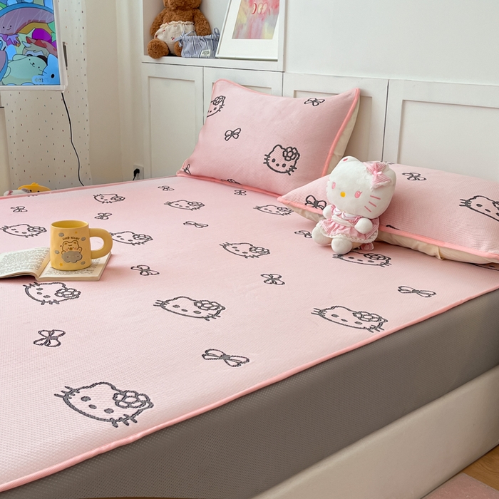 91家纺网 家纺一手货源 找家纺 （总）金爱家 2025新款A类三丽鸥授权kitty凉感中分子PE果冻席玛卡龙撞色空调软席凉席