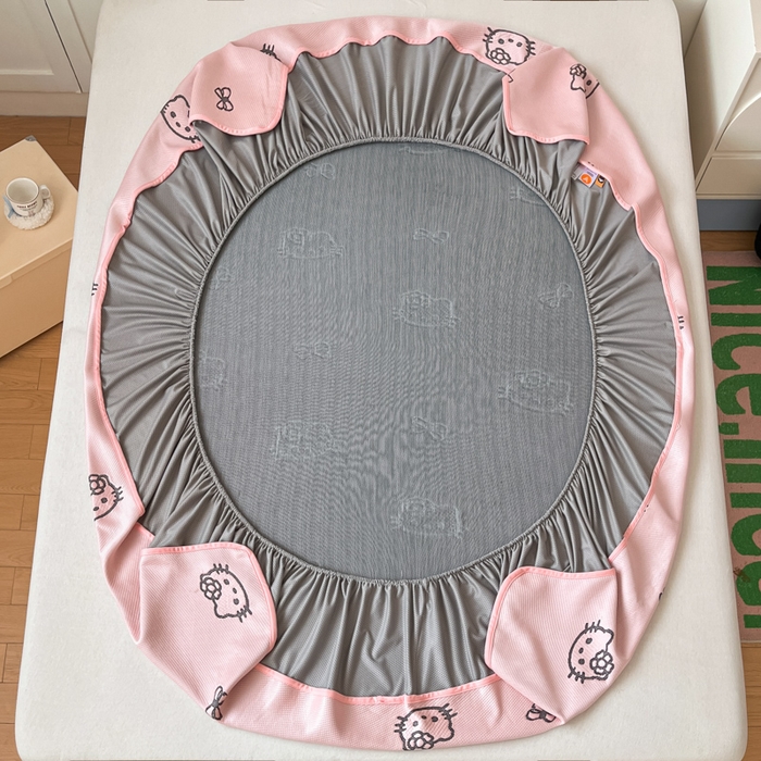 91家纺网 家纺一手货源 找家纺 金爱家 2025新款A类三丽鸥授权kitty凉感中分子PE果冻席玛卡龙撞色空调软席凉席 PE果冻席-Kitty粉黑