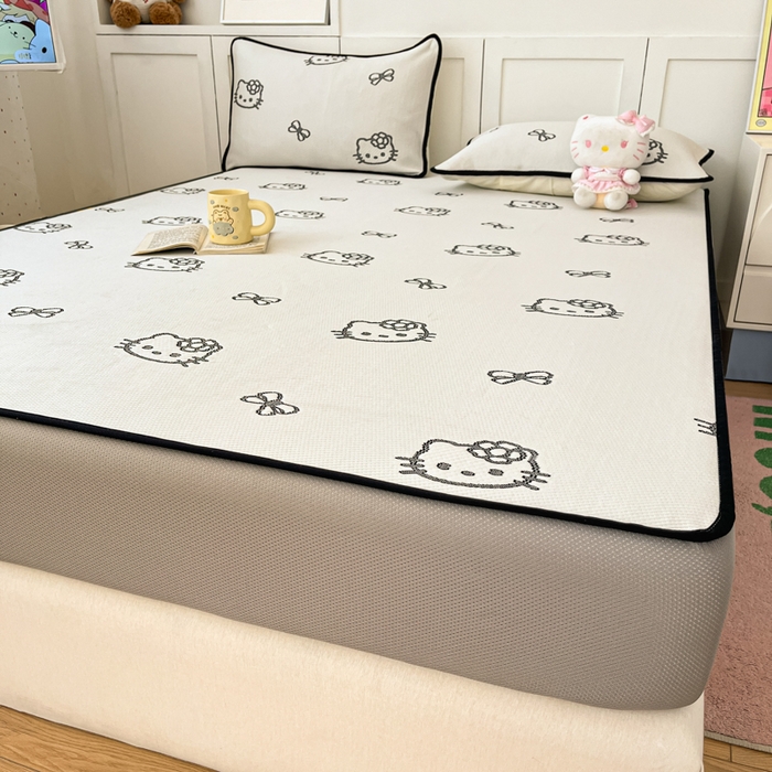 91家纺网 家纺一手货源 找家纺 金爱家 2025新款A类三丽鸥授权kitty凉感中分子PE果冻席玛卡龙撞色空调软席凉席 PE果冻席-Kitty奶油白