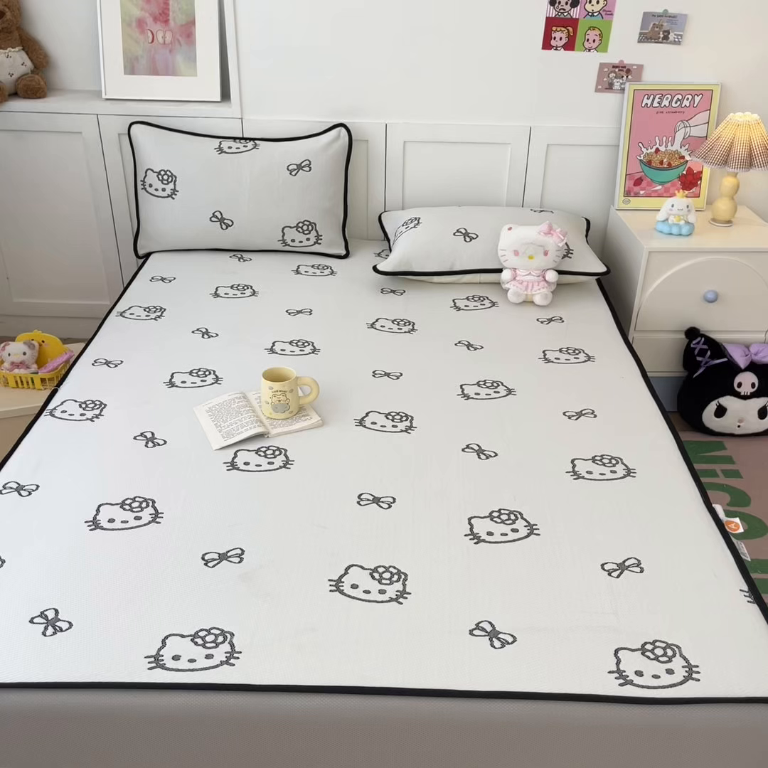 91家纺网 家纺一手货源 找家纺 金爱家 2025新款A类三丽鸥授权kitty凉感中分子PE果冻席玛卡龙撞色空调软席凉席 PE果冻席-Kitty奶油白