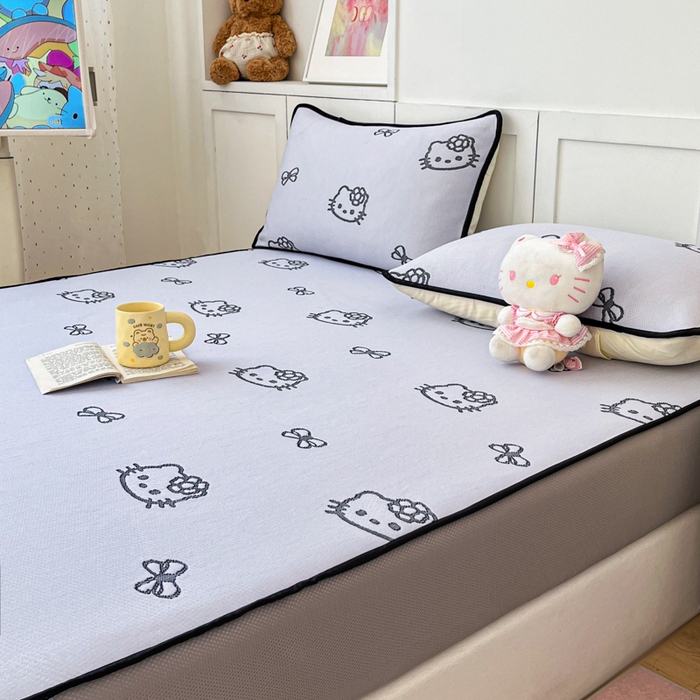 91家纺网 家纺一手货源 找家纺 金爱家 2025新款A类三丽鸥授权kitty凉感中分子PE果冻席玛卡龙撞色空调软席凉席 PE果冻席-Kitty仙气紫