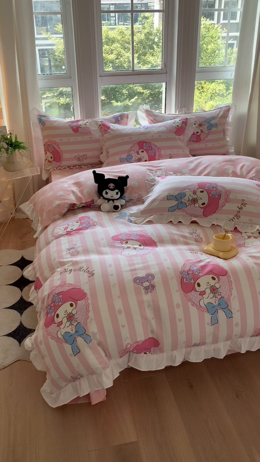 91家纺网 家纺一手货源 找家纺 玉元坊 2025年5月新品 三丽鸥花边被套全棉床单纯棉床裙床笠三四件套-美乐蒂系列 甜甜美乐蒂【花边款】