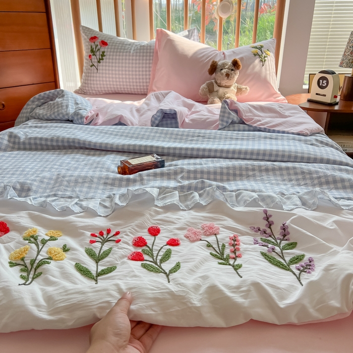 91家纺网 家纺一手货源 找家纺 （总）子钦2025春夏新款云朵棉毛巾绣韩版夏被-花仙子（风格二）
