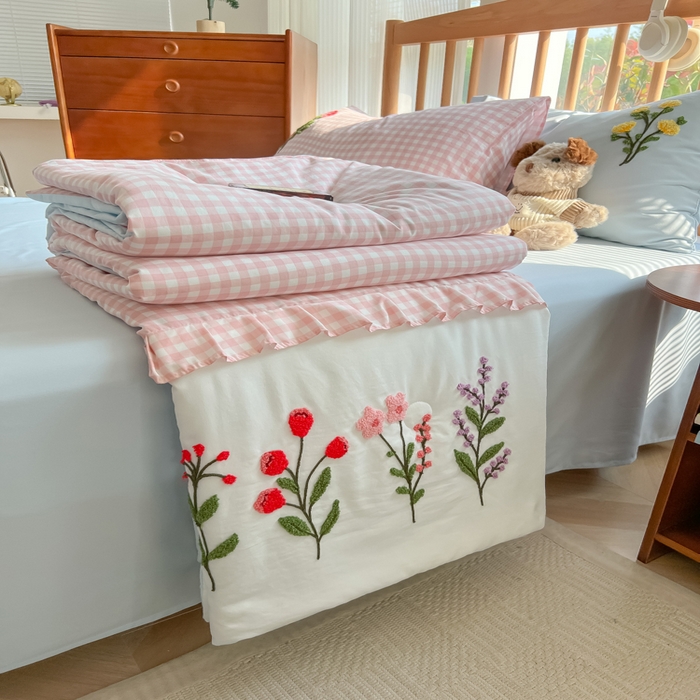 91家纺网 家纺一手货源 找家纺 （总）子钦2025春夏新款云朵棉毛巾绣韩版夏被-花仙子（风格二）