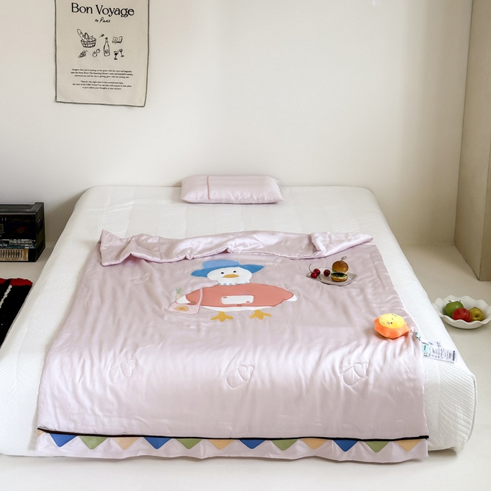 91家纺网 家纺一手货源 找家纺 （总）喜多兔儿童家纺 2025新款小惊喜儿童蚕丝蛋白天丝抗菌夏凉被