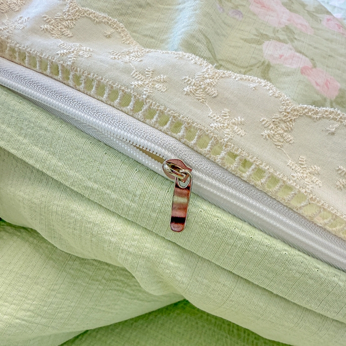 91家纺网 家纺一手货源 找家纺 芯贝儿 2025新款全m纯m花边木m邹邹双层纱水洗m四件套 木槿