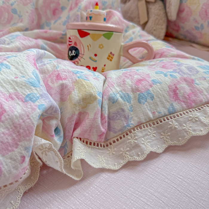 91家纺网 家纺一手货源 找家纺 芯贝儿 2025新款全m纯m花边木m邹邹双层纱水洗m四件套 花漫