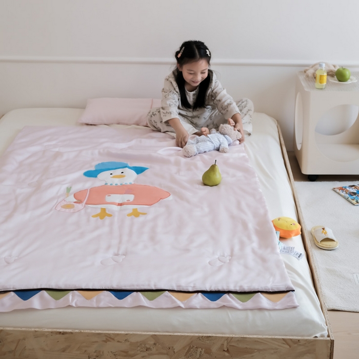91家纺网 家纺一手货源 找家纺 （总）喜多兔儿童家纺 2025新款小惊喜儿童蚕丝蛋白天丝抗菌夏凉被