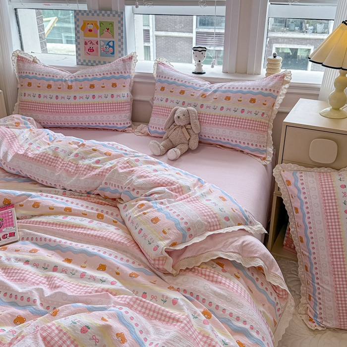 91家纺网 家纺一手货源 找家纺 芯贝儿 2025新款全m纯m花边木m邹邹双层纱水洗m四件套 草莓蛋糕