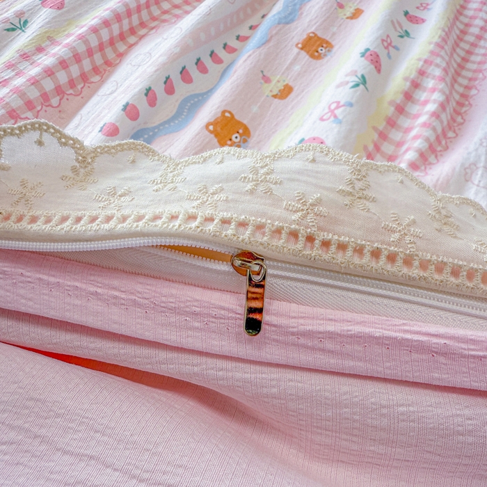 91家纺网 家纺一手货源 找家纺 芯贝儿 2025新款全m纯m花边木m邹邹双层纱水洗m四件套 草莓蛋糕