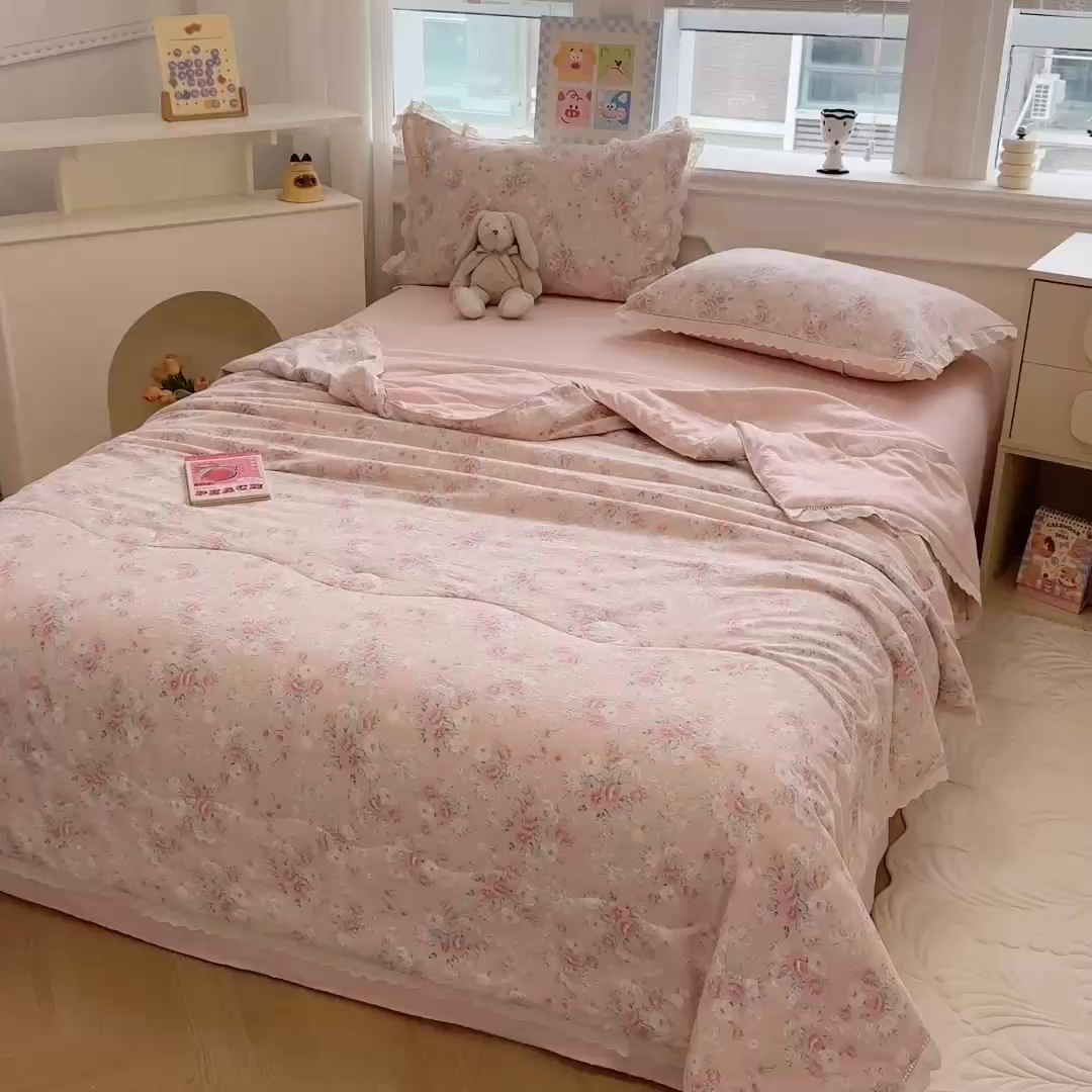 91家纺网 家纺一手货源 找家纺 芯贝儿 2025新款全m花边木m邹邹双层纱水洗m夏被四件套 爱如星辰