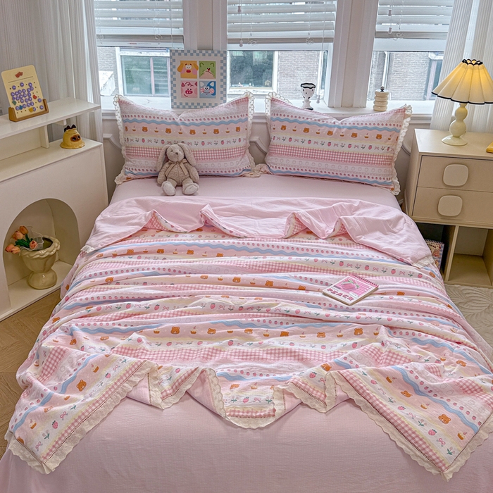 91家纺网 家纺一手货源 找家纺 芯贝儿 2025新款全m花边木m邹邹双层纱水洗m夏被四件套 草莓蛋糕