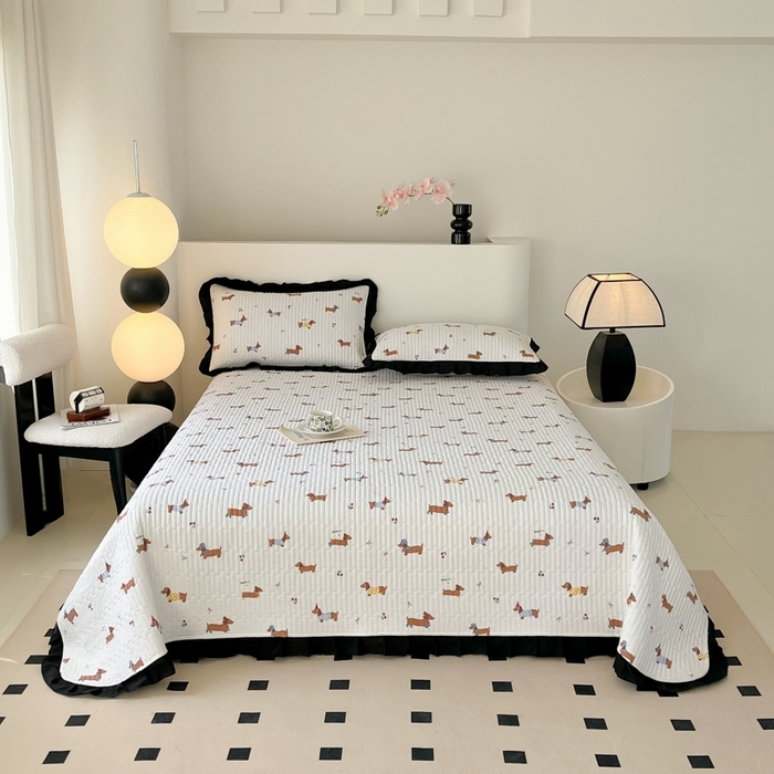 91家纺网 家纺一手货源 找家纺 2025新款同田床盖夏被四件套 腊肠小狗