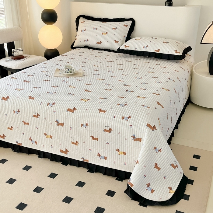 91家纺网 家纺一手货源 找家纺 2025新款同田床盖夏被四件套 腊肠小狗