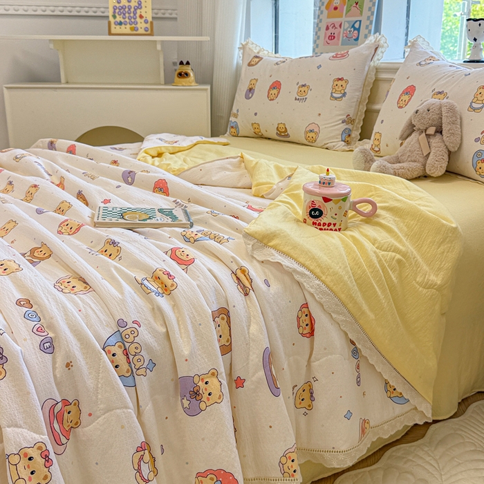 91家纺网 家纺一手货源 找家纺 芯贝儿 2025新款全m花边木m邹邹双层纱水洗m夏被四件套 奶油小熊
