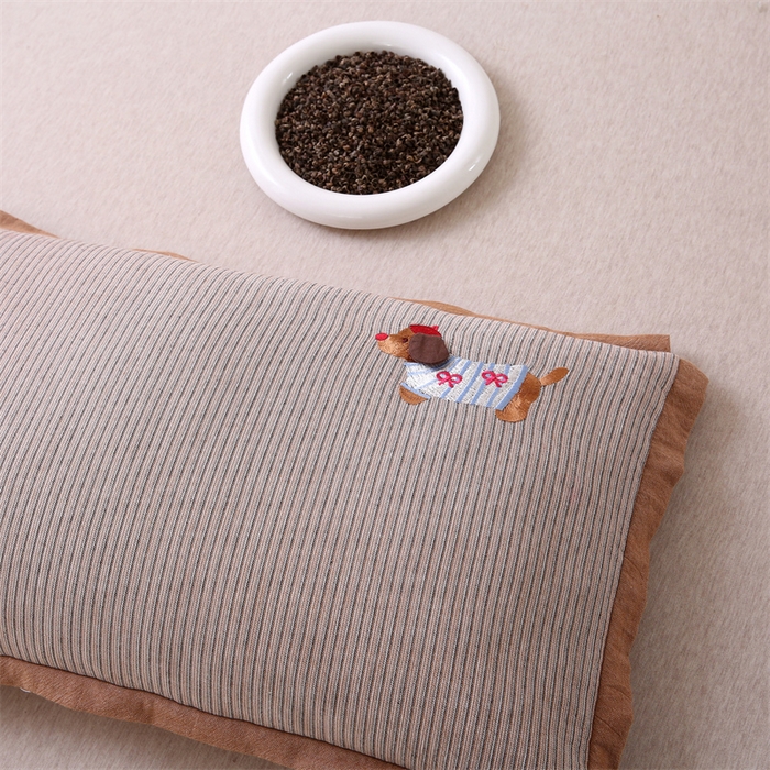 91家纺网 家纺一手货源 找家纺 珍贝家纺 2025新款腊肠狗荞麦枕枕头枕芯 腊肠狗-卡其色 35x55cm/只