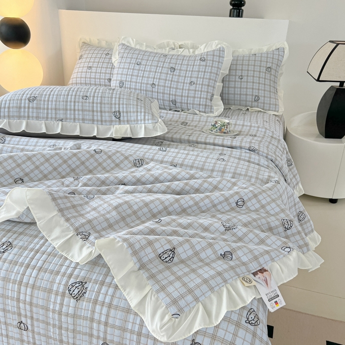 91家纺网 家纺一手货源 找家纺 2025新款同田床盖夏被四件套 天空蓝
