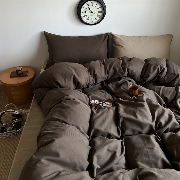 91家纺网 家纺一手货源 找家纺 （总）蜜宿 2025新款全棉人字纹四件套-生巧慕斯