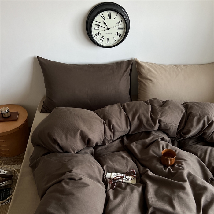 91家纺网 家纺一手货源 找家纺 蜜宿 2025新款全棉人字纹四件套-生巧慕斯 生巧慕斯（纯色混搭）