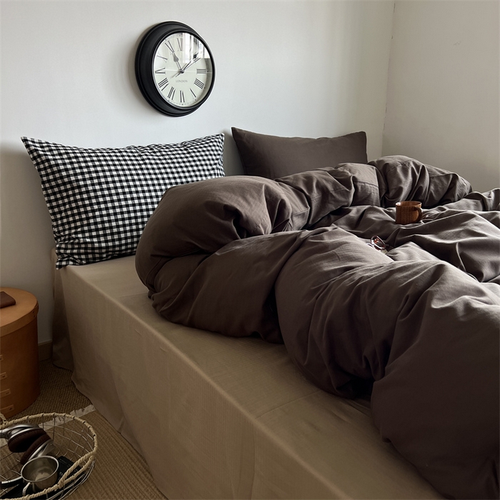 91家纺网 家纺一手货源 找家纺 蜜宿 2025新款全棉人字纹四件套-生巧慕斯 生巧慕斯（黑小格混搭深棕）