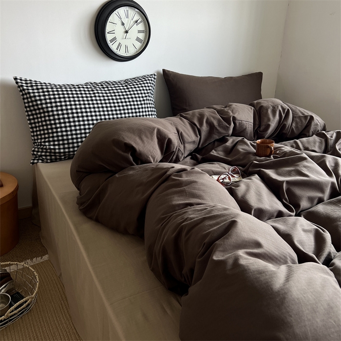 91家纺网 家纺一手货源 找家纺 蜜宿 2025新款全棉人字纹四件套-生巧慕斯 生巧慕斯（黑小格混搭深棕）