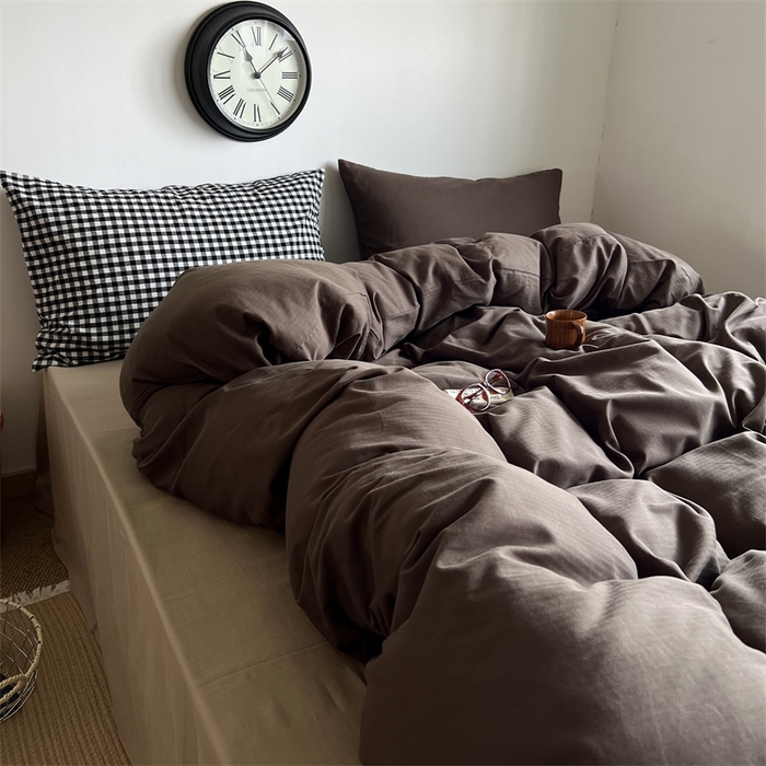 91家纺网 家纺一手货源 找家纺 蜜宿 2025新款全棉人字纹四件套-生巧慕斯 生巧慕斯（黑小格混搭深棕）