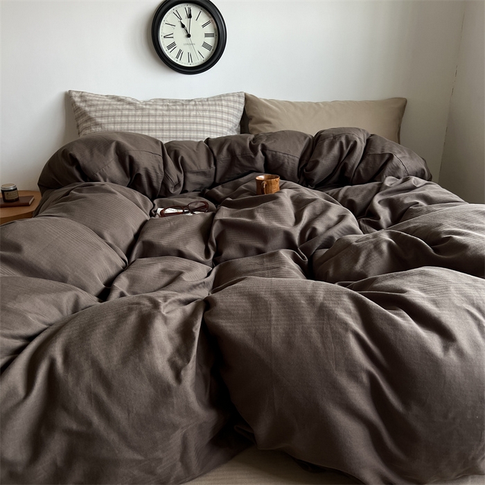 91家纺网 家纺一手货源 找家纺 蜜宿 2025新款全棉人字纹四件套-生巧慕斯 生巧慕斯（咖大格混搭奶咖）