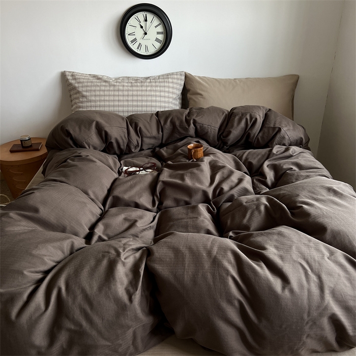 91家纺网 家纺一手货源 找家纺 蜜宿 2025新款全棉人字纹四件套-生巧慕斯 生巧慕斯（咖大格混搭奶咖）