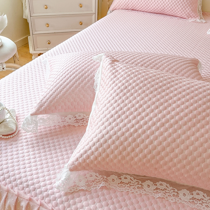 91家纺网 家纺一手货源 找家纺 网红馆（ck家纺） 2025新款床笠式床裙豆豆凉席--简单爱 粉玉