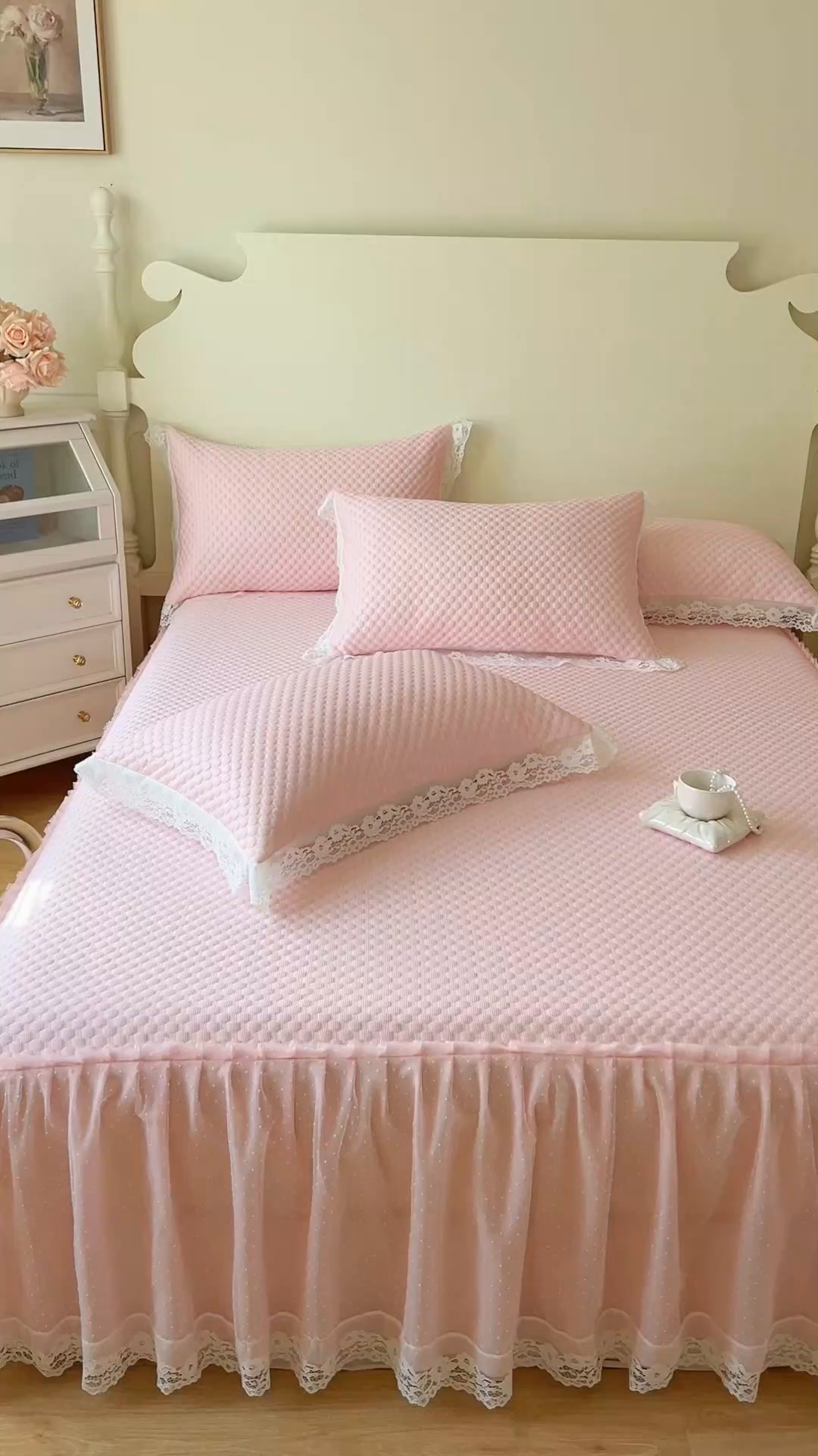 91家纺网 家纺一手货源 找家纺 网红馆（ck家纺） 2025新款床笠式床裙豆豆凉席--简单爱 粉玉