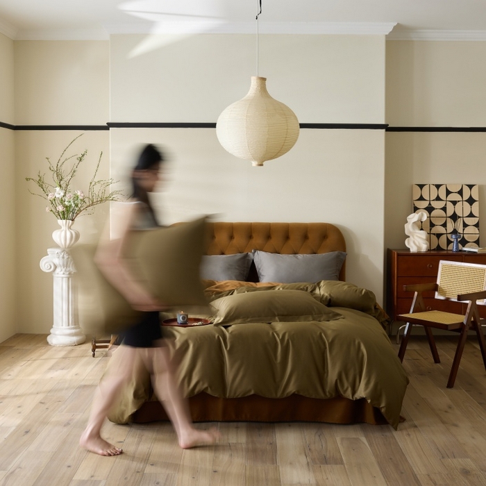 91家纺网 家纺一手货源 找家纺 天幕 2025新款60s素色双拼四件套 焦糖栗子