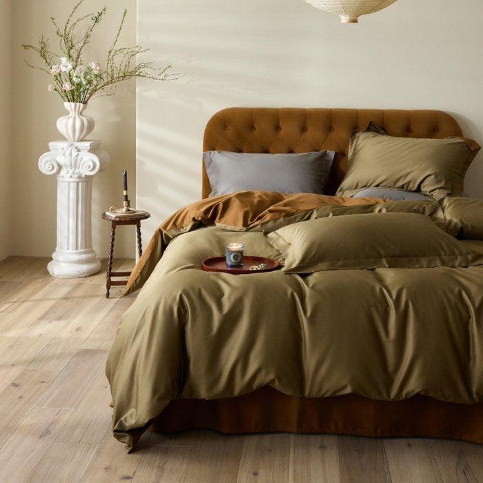 91家纺网 家纺一手货源 找家纺 天幕 2025新款60s素色双拼四件套 焦糖栗子