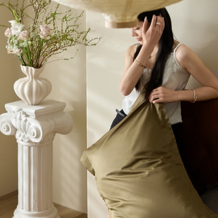 91家纺网 家纺一手货源 找家纺 天幕 2025新款60s素色双拼四件套 焦糖栗子